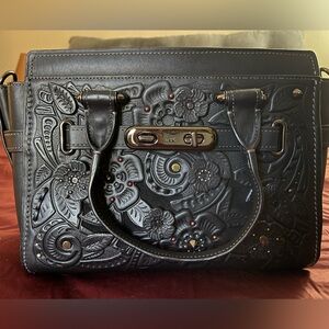 Coach Tea Rose Swagger